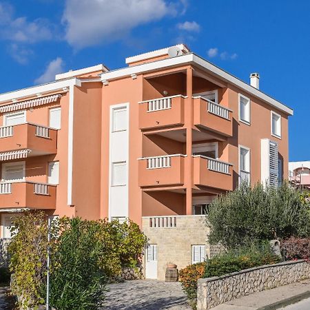 Apartments Ilija Novalja Εξωτερικό φωτογραφία